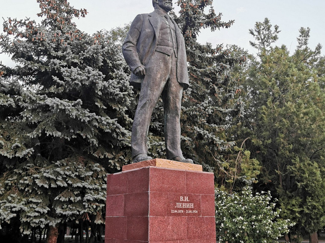 Lenin Statue-Yevpatoriya必去景点