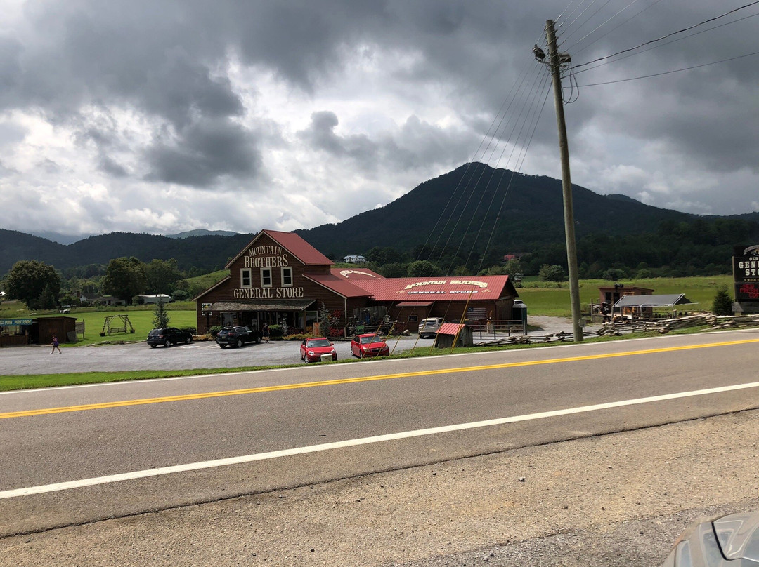 Mountain Brothers General Store-Wears Valley必去景点