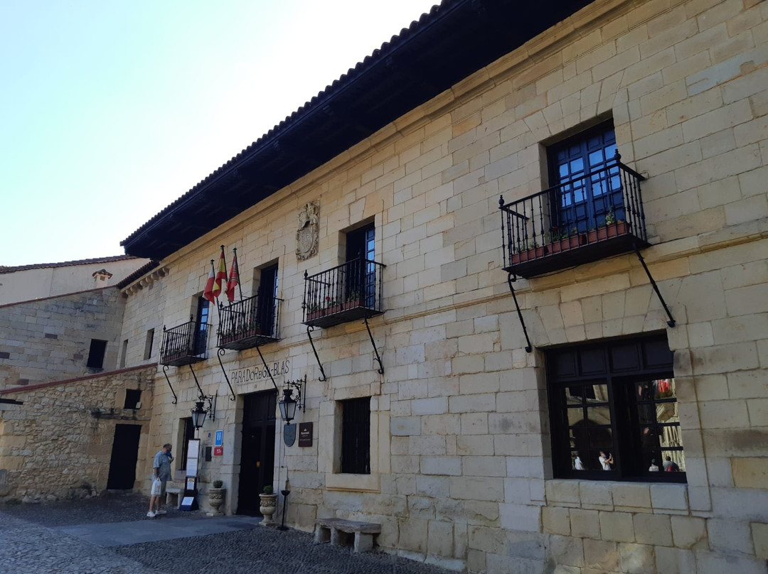 Parador de Santillana Gil Blas主图