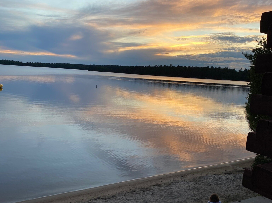 Elbow Lake Lodge
