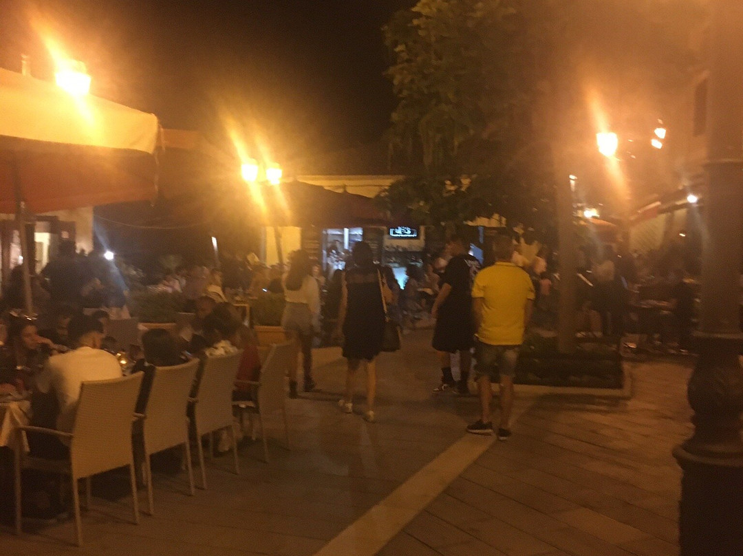 Piazza 10 Ottobre 1123景点图片