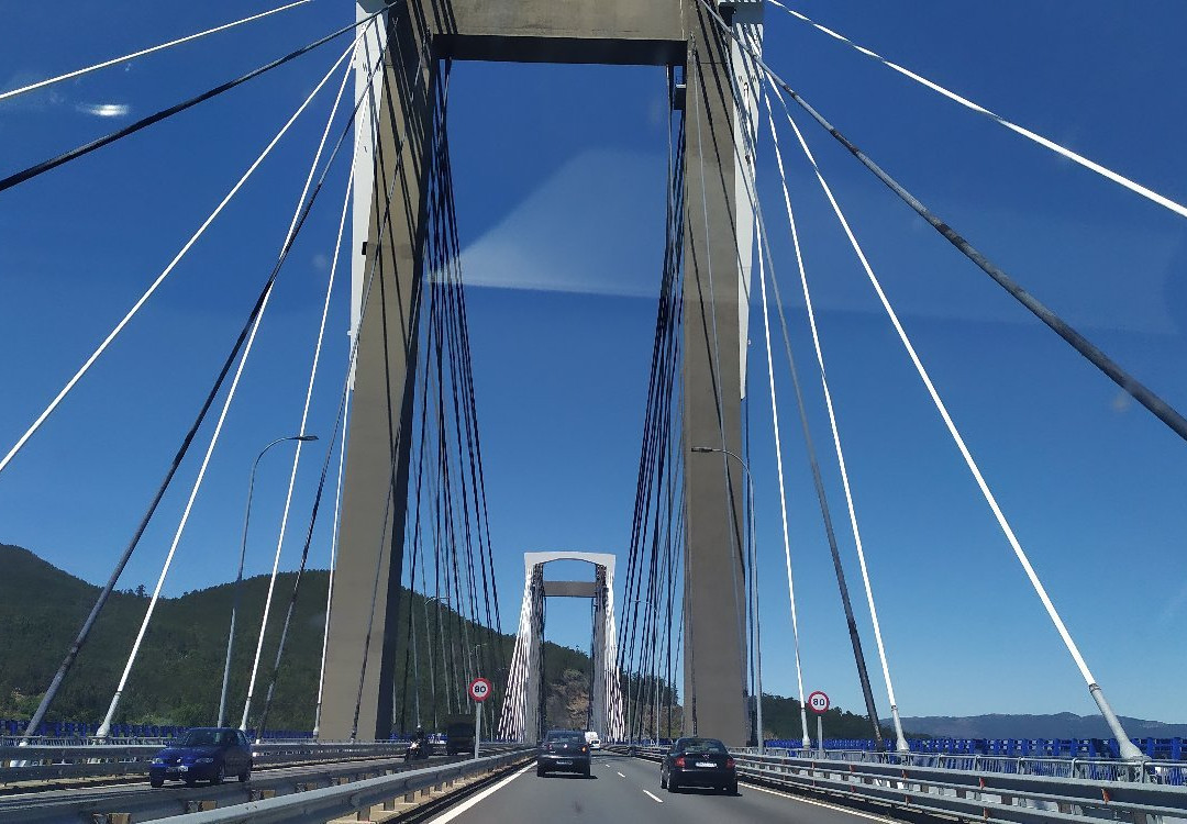 Puente de Rande景点图片