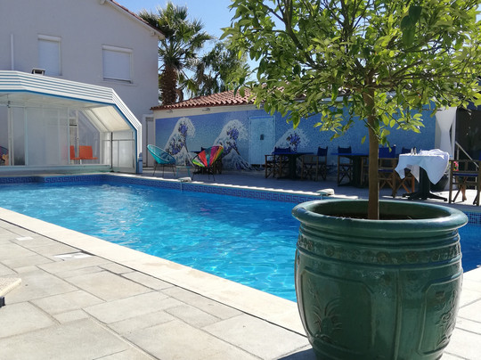 加立安酒店主图