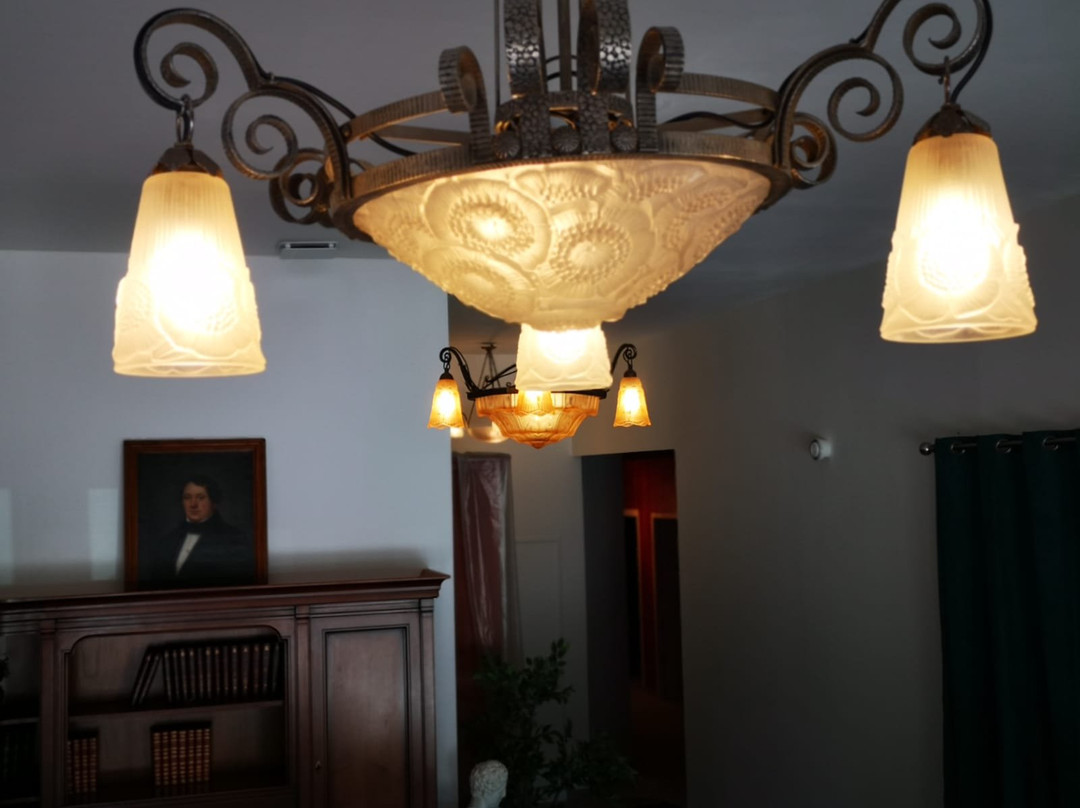 Load Escape-Savigny-le-Temple必去景点