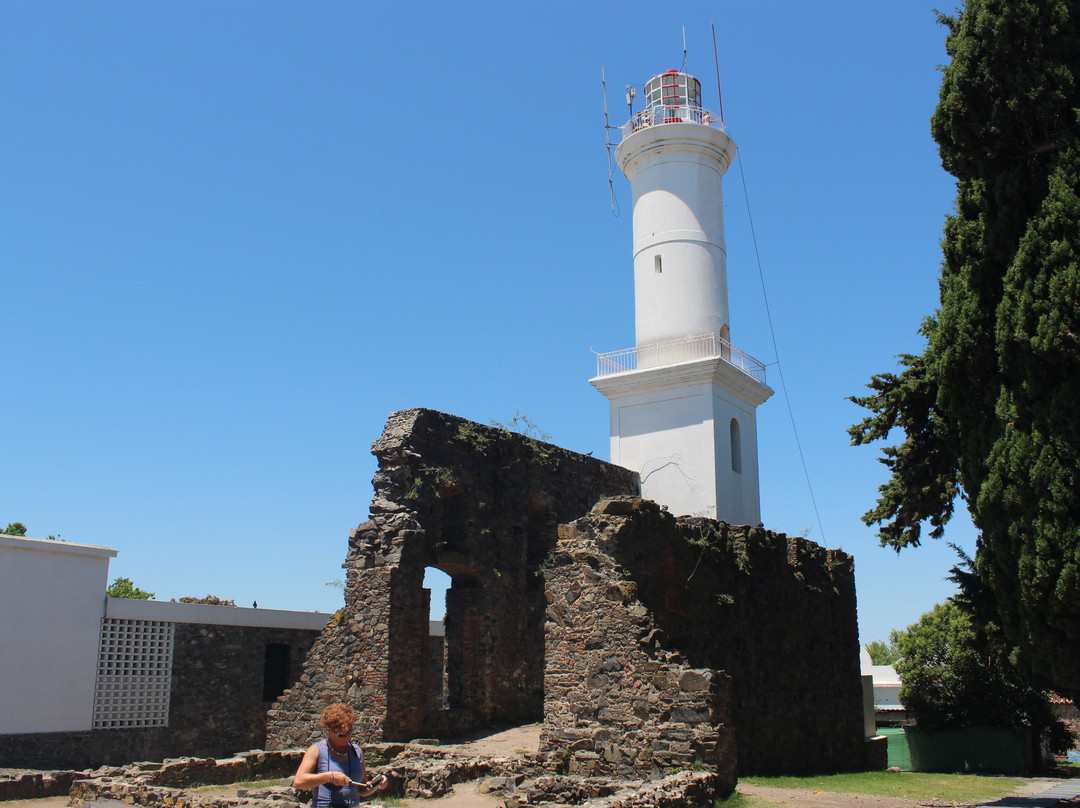 Convento de San Francisco-科洛尼亚·德尔萨克拉门托城必去景点