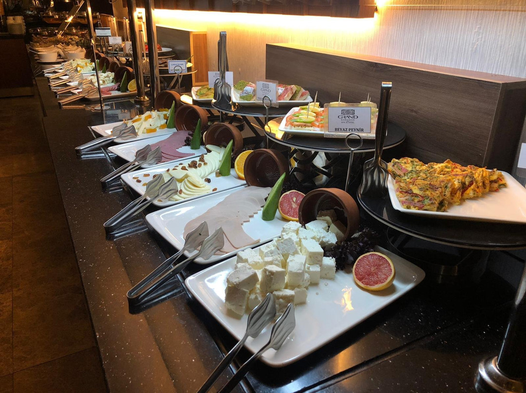 Grand Hotel & Convention Center Karaman主图