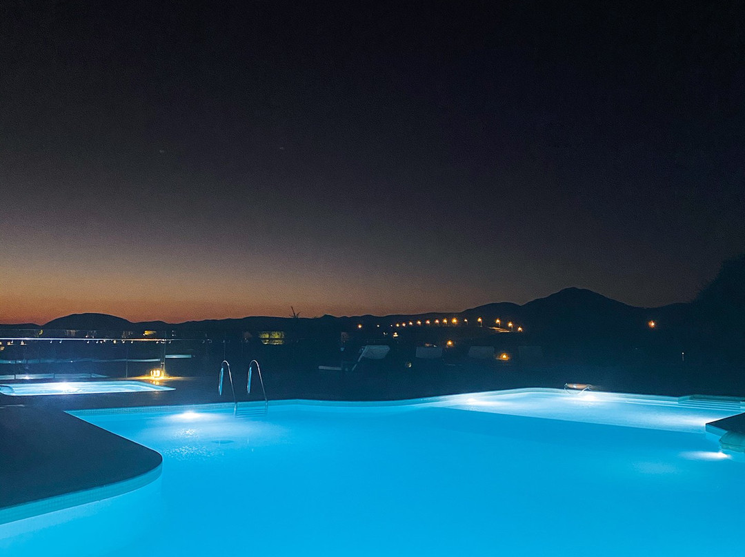 Sahab Resort and Spa主图