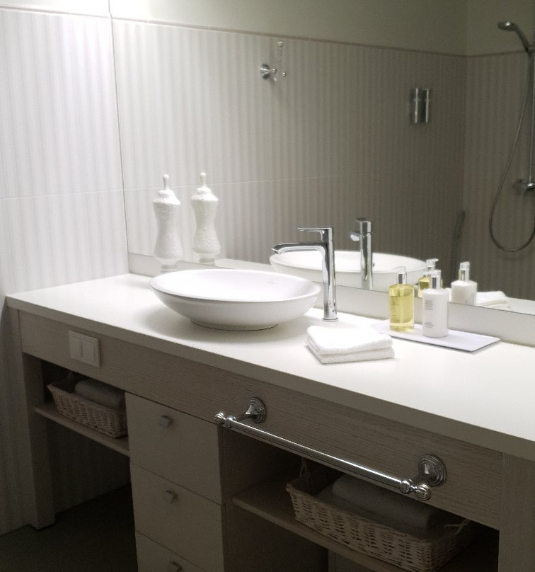 Frost Boutique Hotel主图