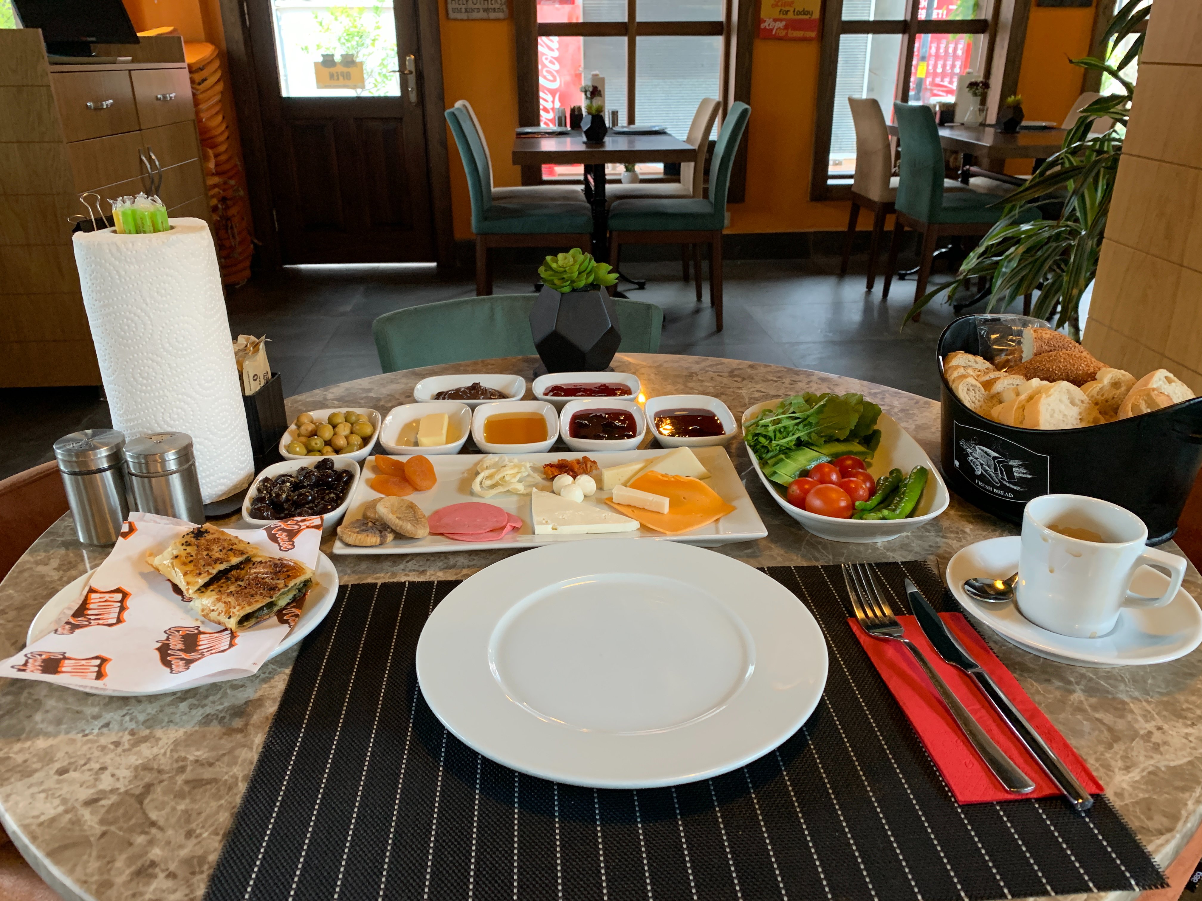 Route Hotel Kaleiçi-餐饮