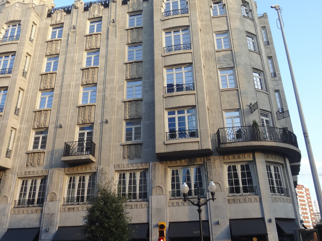 El Môderne Hotel主图