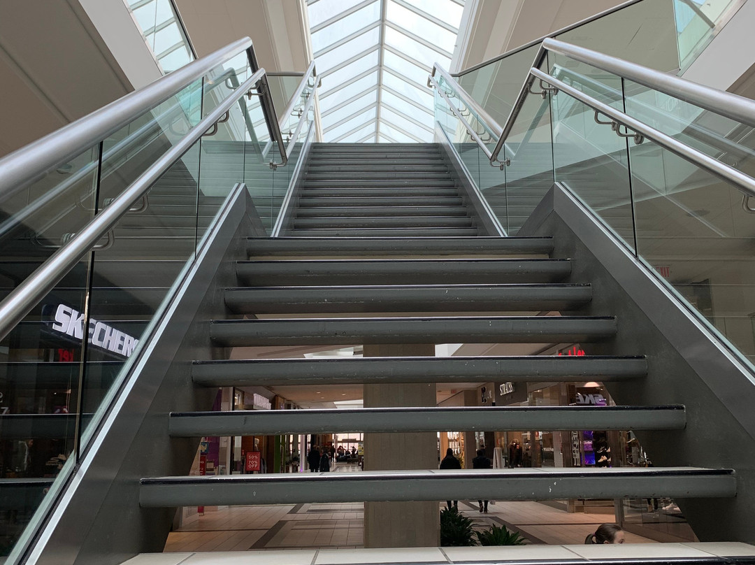 Upper Canada Mall-Newmarket必去景点