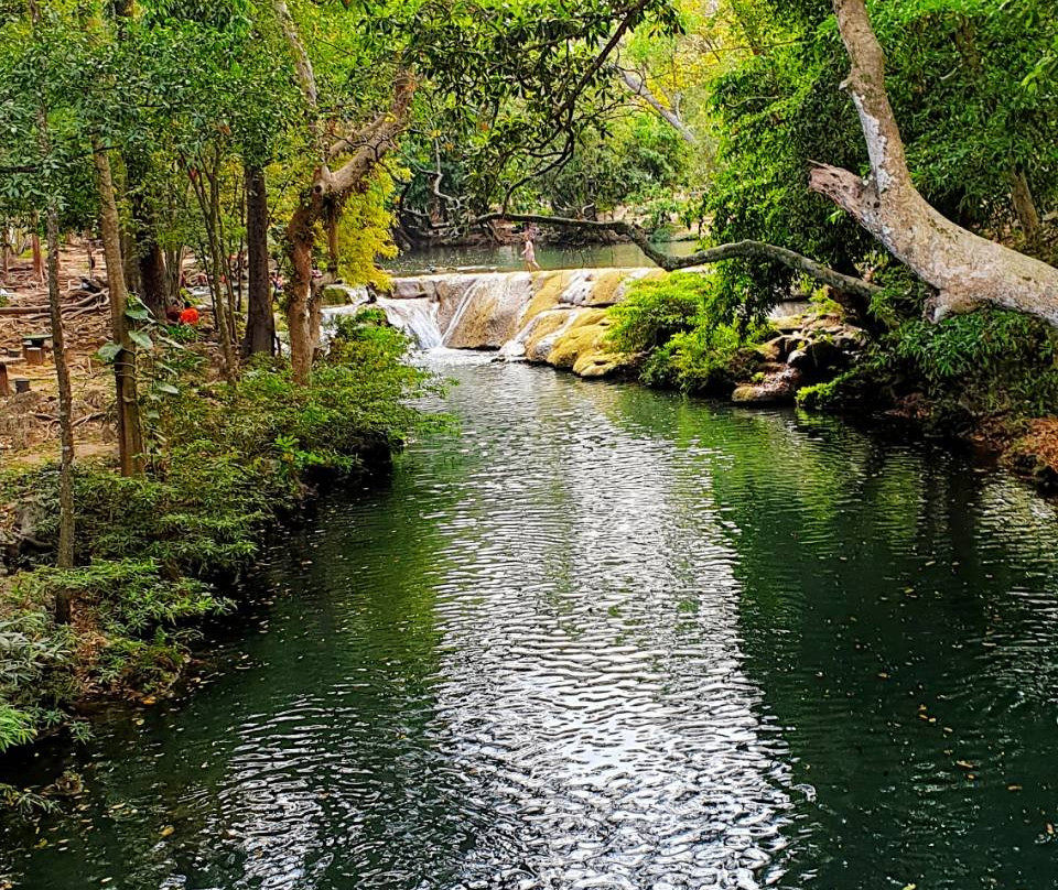 Muak Lek Waterfall景点图片