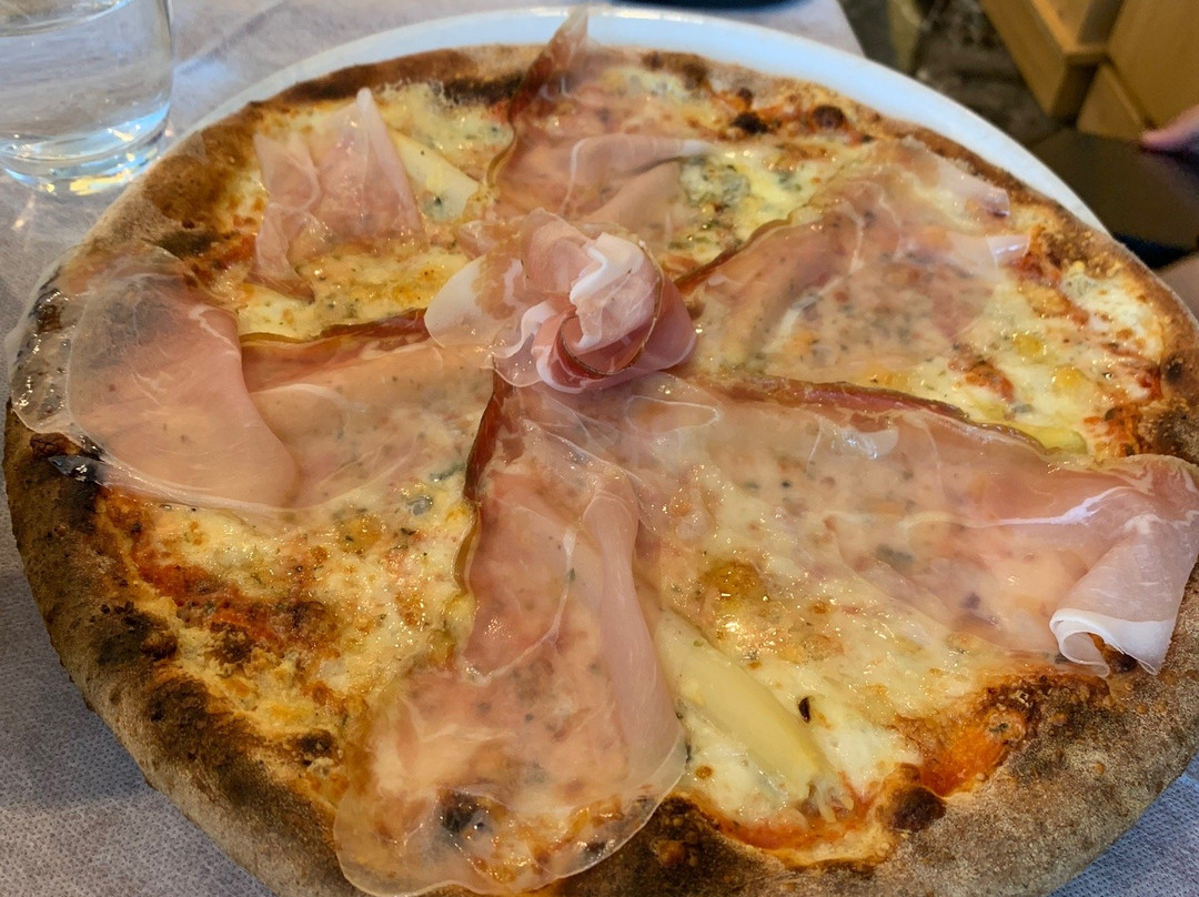 Alma Living Hotel主图