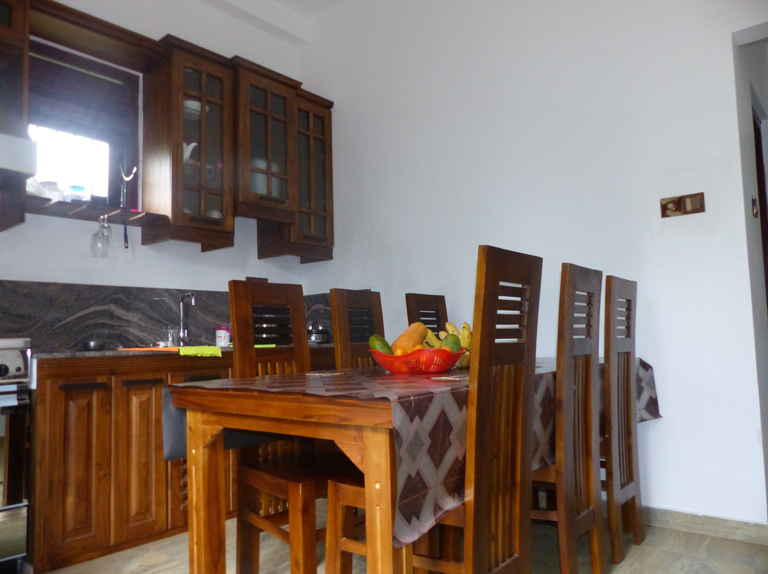 White Isle Hotel主图