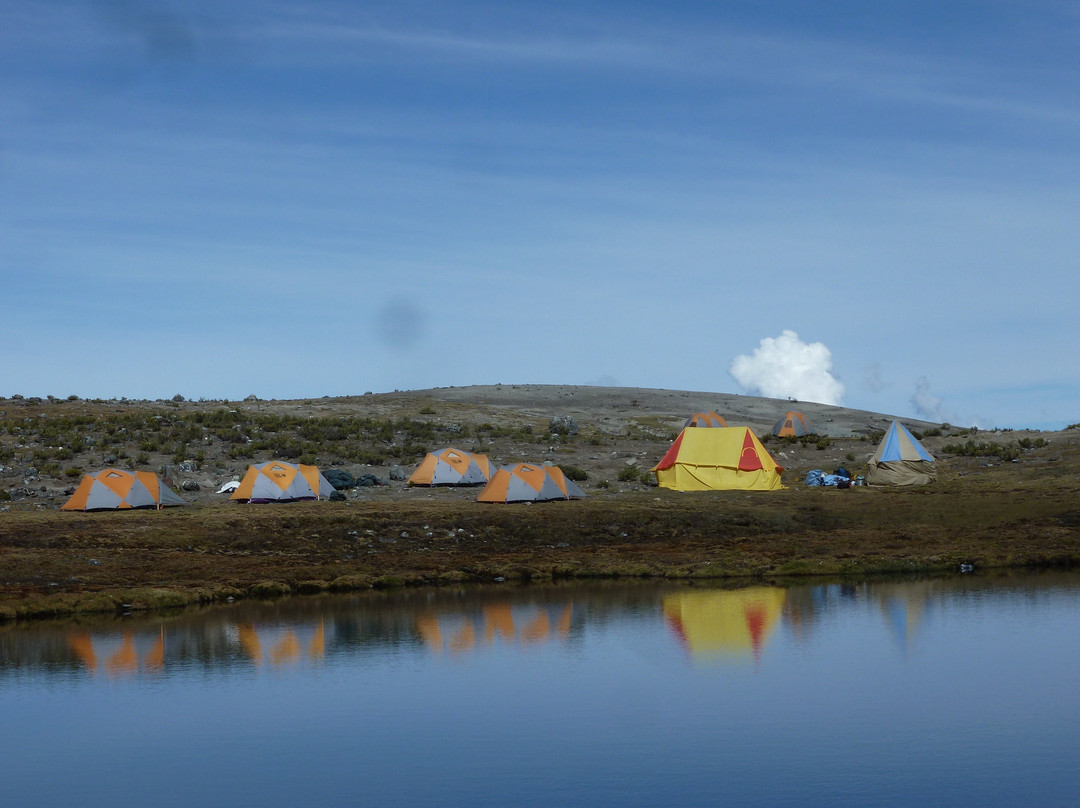 Colonia Adventures E.I.R.L-瓦拉斯必去景点