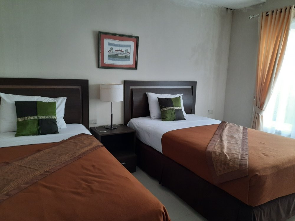 Puri Ratna Joewita主图