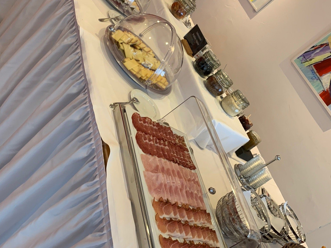 Schorta's Hotel Alvetern主图