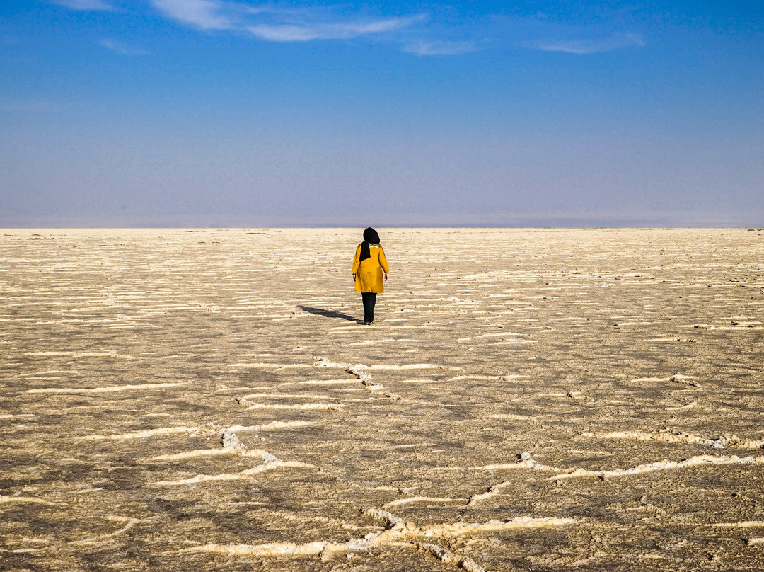 Varzaneh Salt Lake景点图片