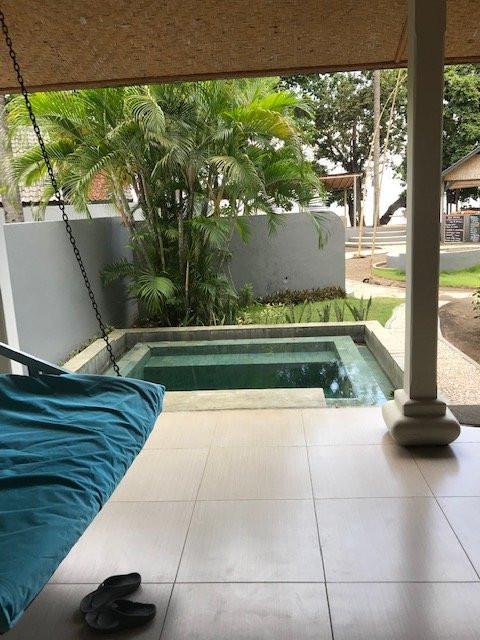 丽琳罗维纳海滩酒店主图