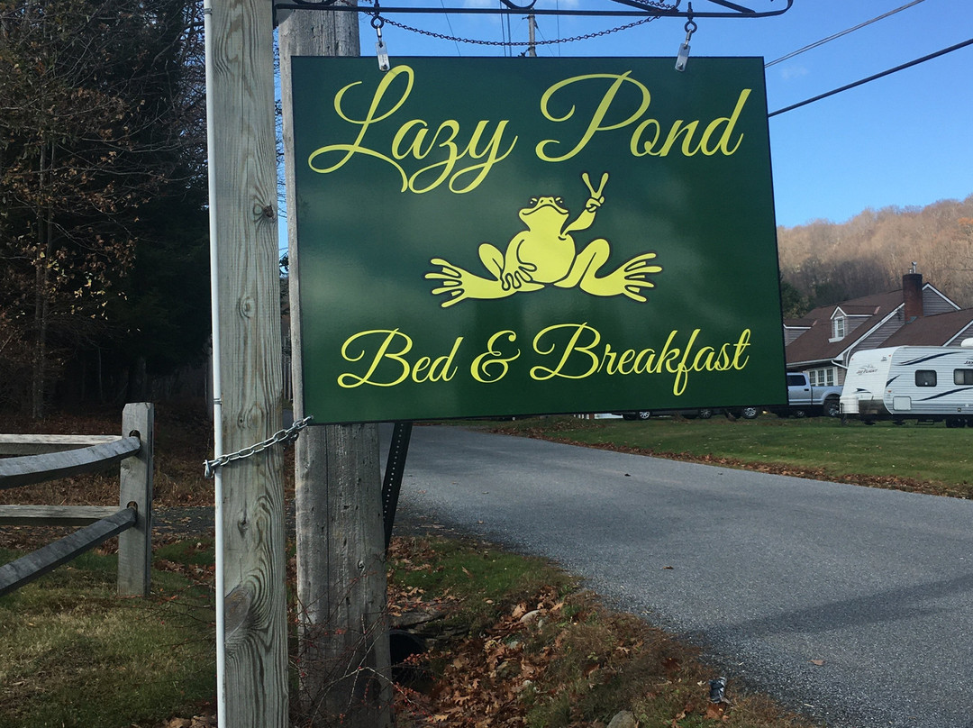 Lazy Pond Bed & Breakfast/Hotel/Inn