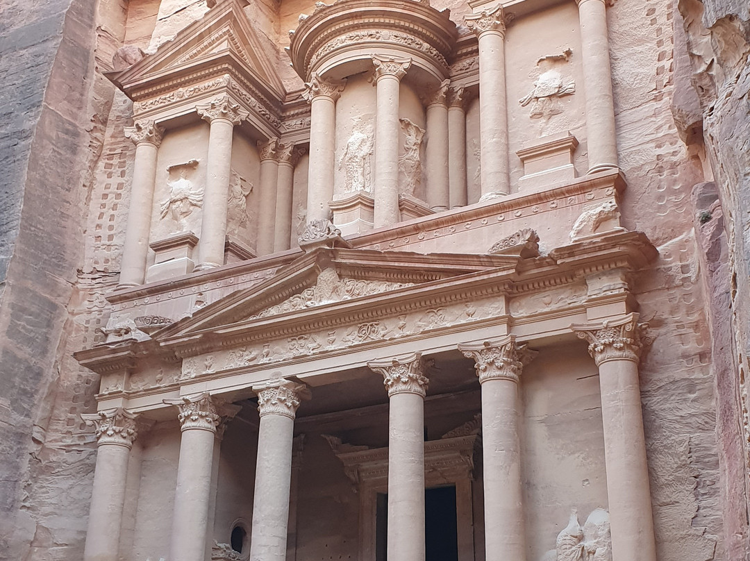 玫瑰城（卡兹涅宫）-佩特拉必去景点