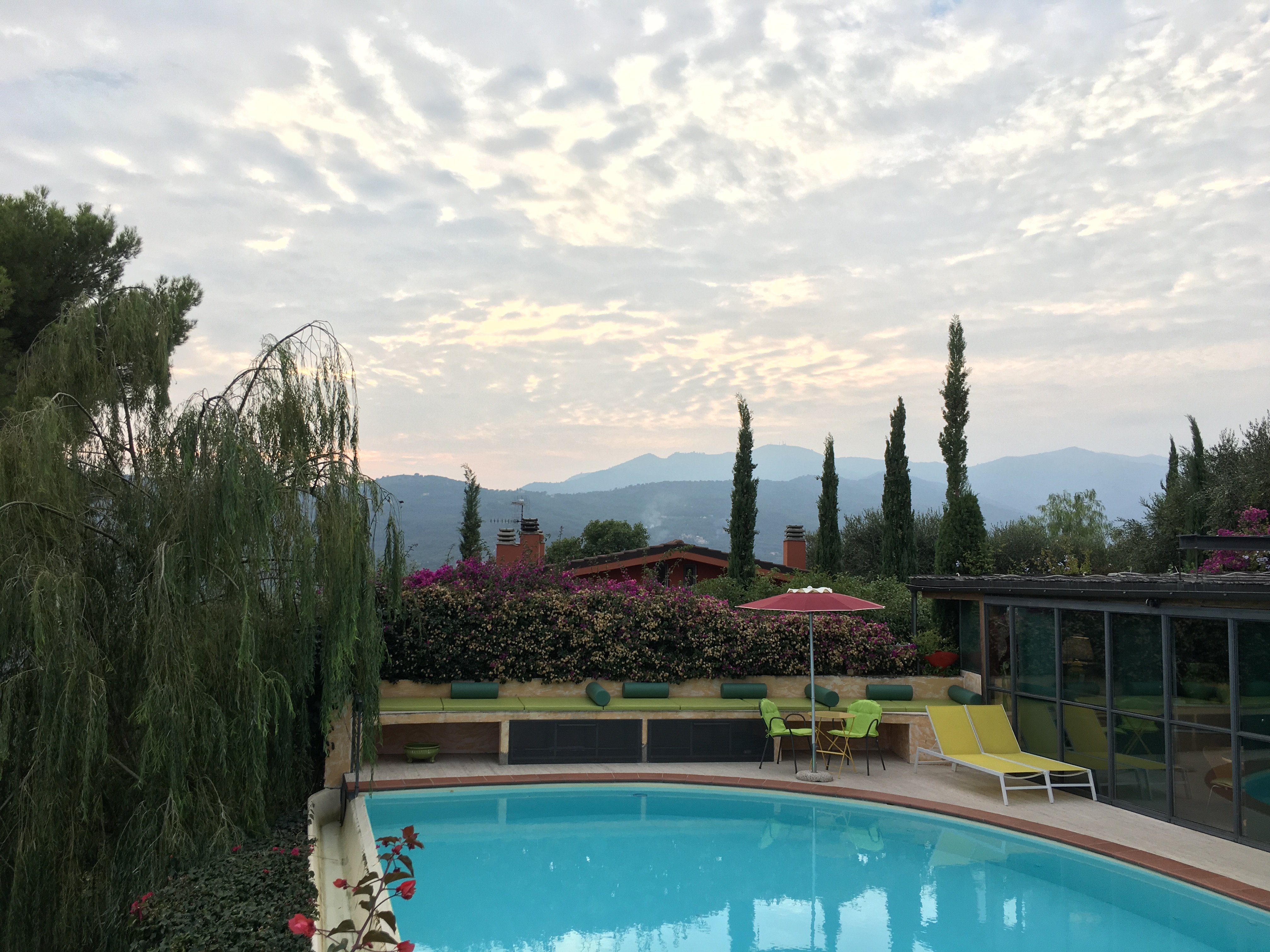 Relais San Damian-泳池