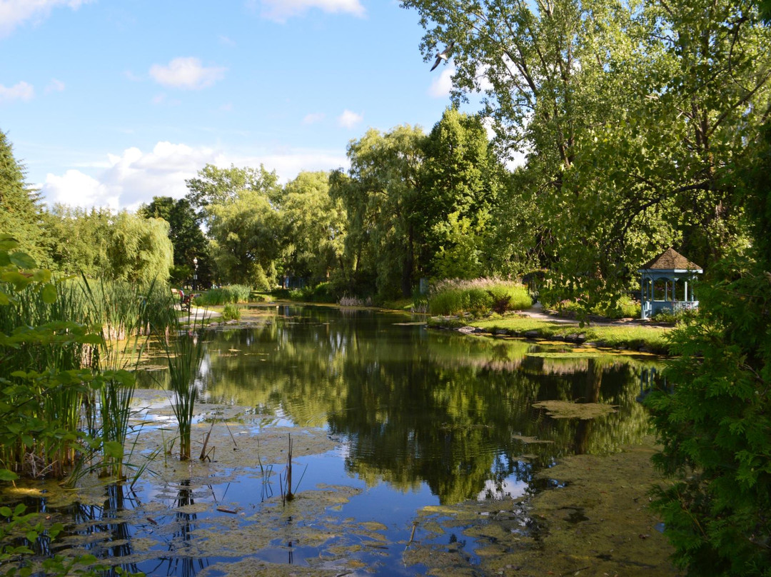 魁北克旅游景点-Nature Centre (Le Centre de la nature)