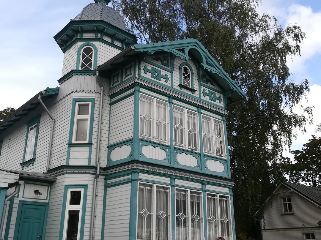 Former bath-house of E.Racene-尤尔马拉必去景点