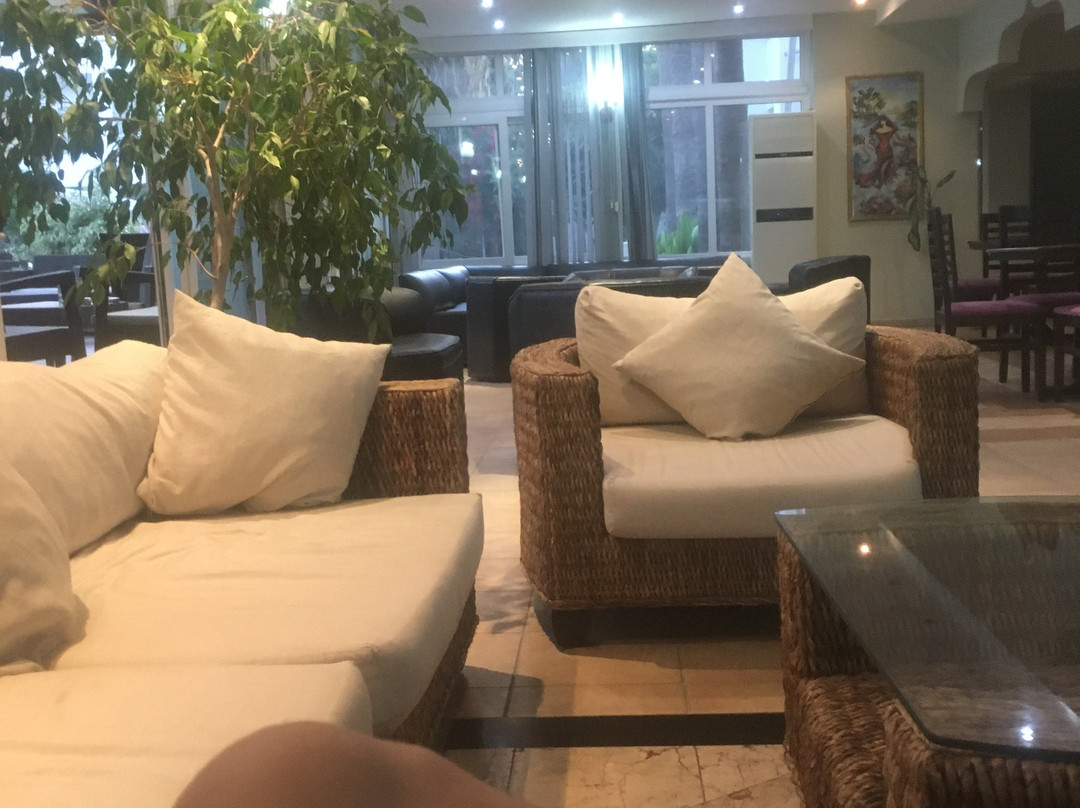 LA Hotel & Resort主图