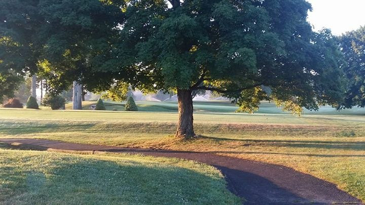 Lyman Orchards Golf Club景点图片