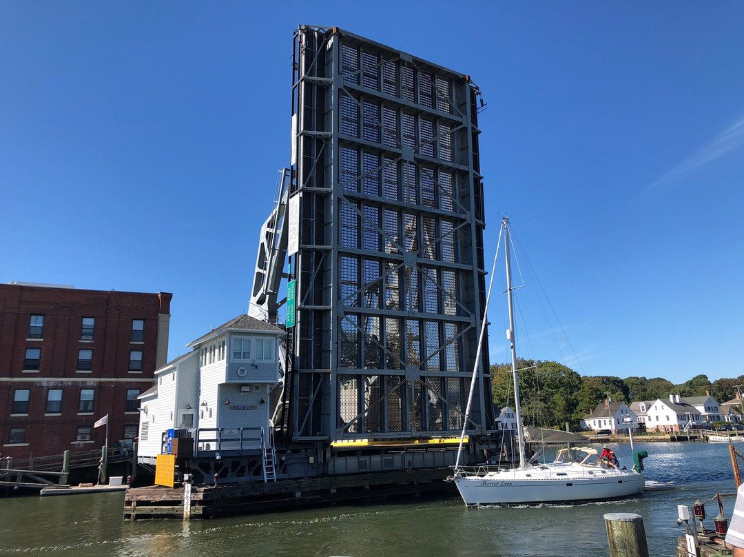 Mystic River Bascule Bridge景点图片