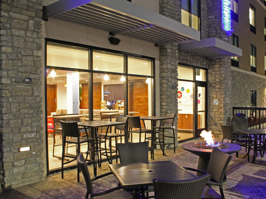 Holiday Inn Express & Suites St. Louis South - I-55 By IHG主图