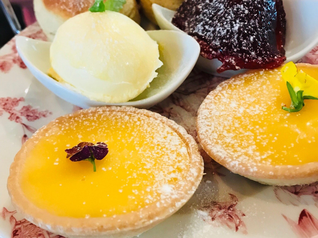 西屋乡村酒店主图