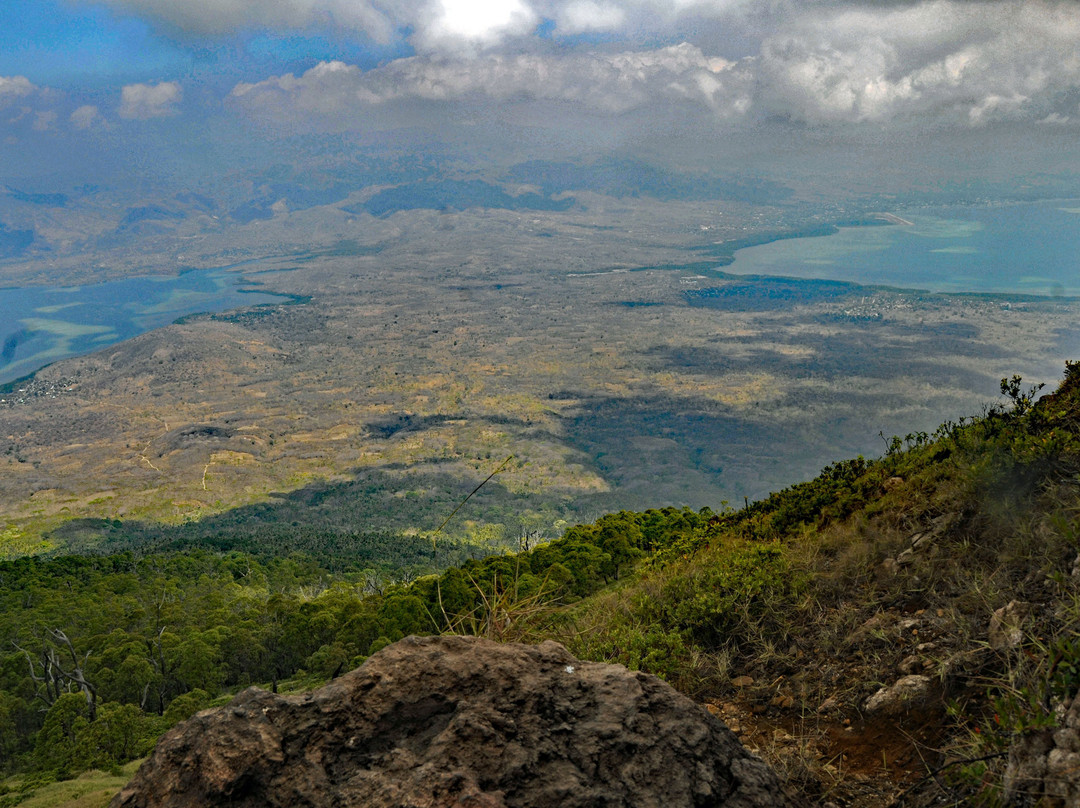 Mount Ile Ape景点图片