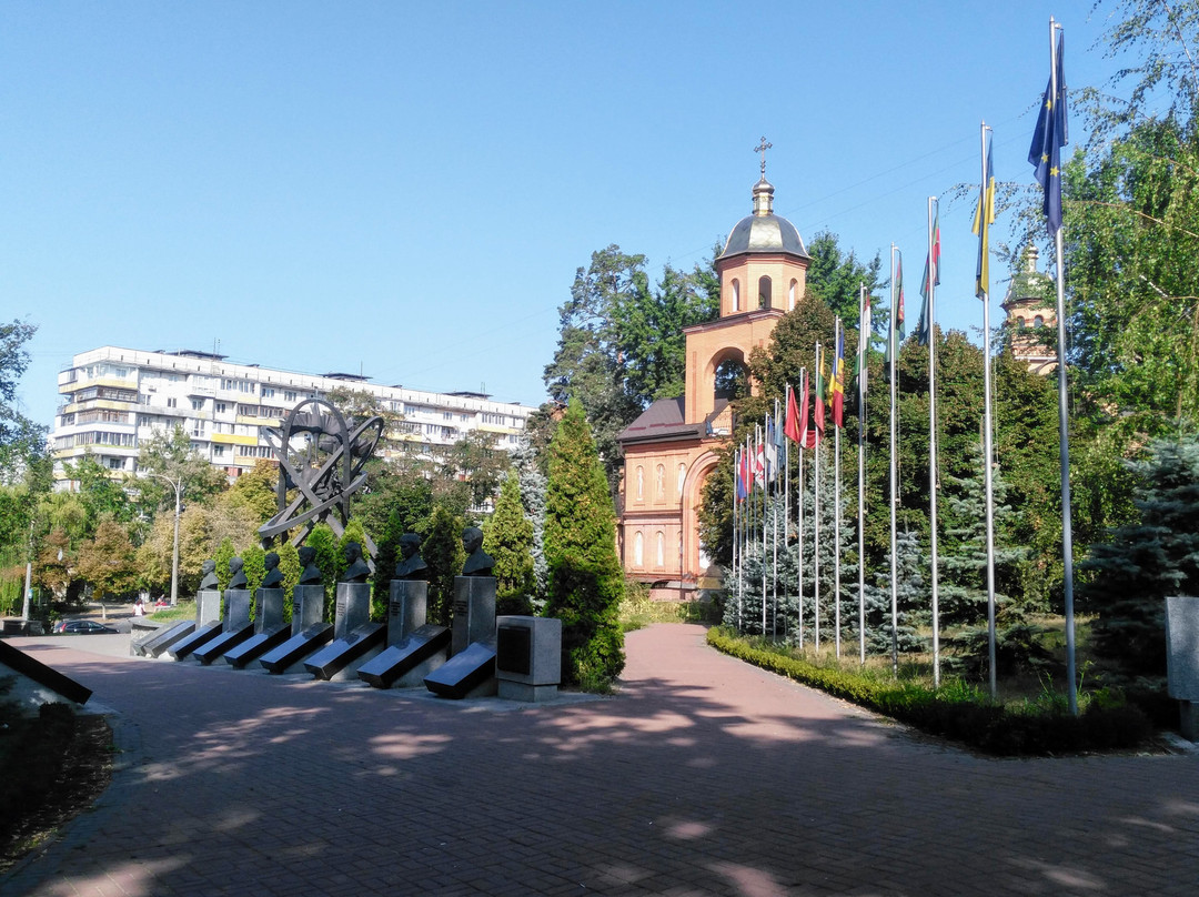 Monument to the Victims of Chernobyl Disaster-基辅必去景点