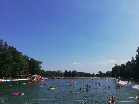 Letní koupaliste Ostrava poruba-俄斯特拉发必去景点