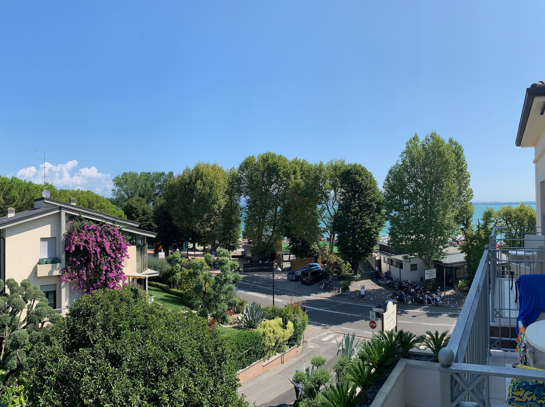 Villa Rosa Hotel主图