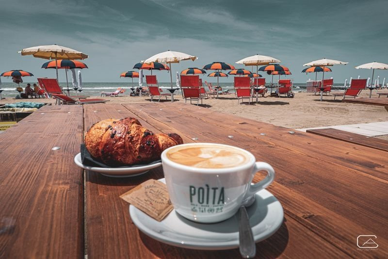 POÌTA Beach-Focene必去景点