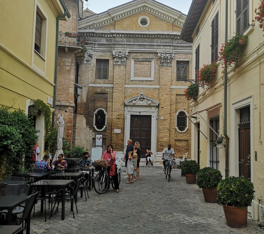 Chiesa Della Croce景点图片