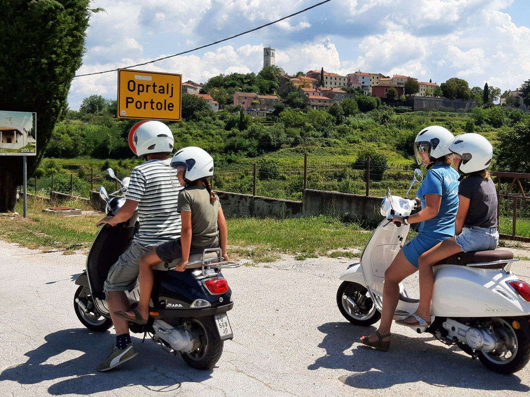 Vespa Tour Istria - Montona Tours-Motovun必去景点