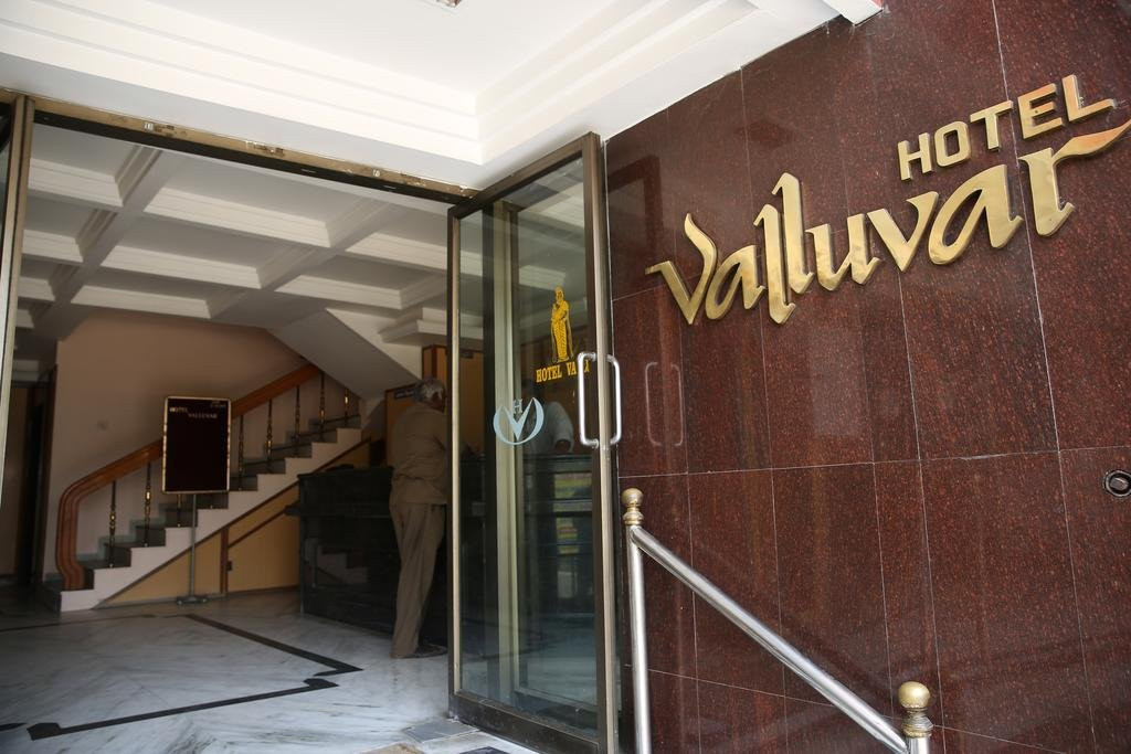 Valluvar Hotel主图