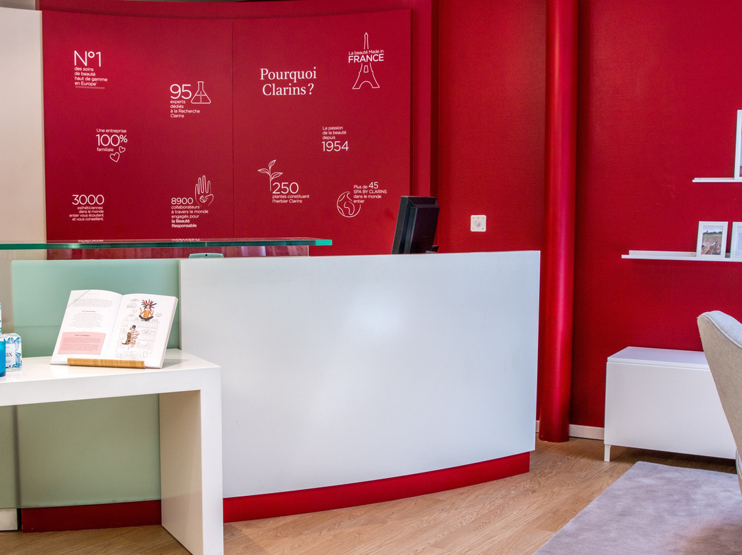 Clarins Boutique & Spa Chavannes-Chavannes-de-Bogis必去景点