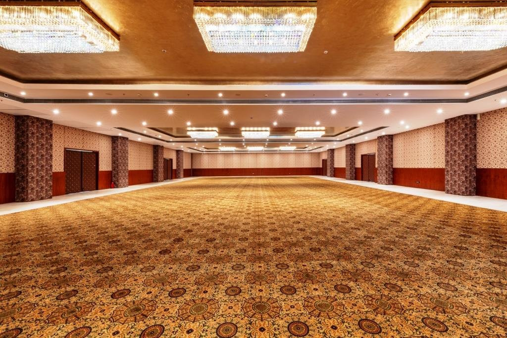 Saya Grand By Treat主图