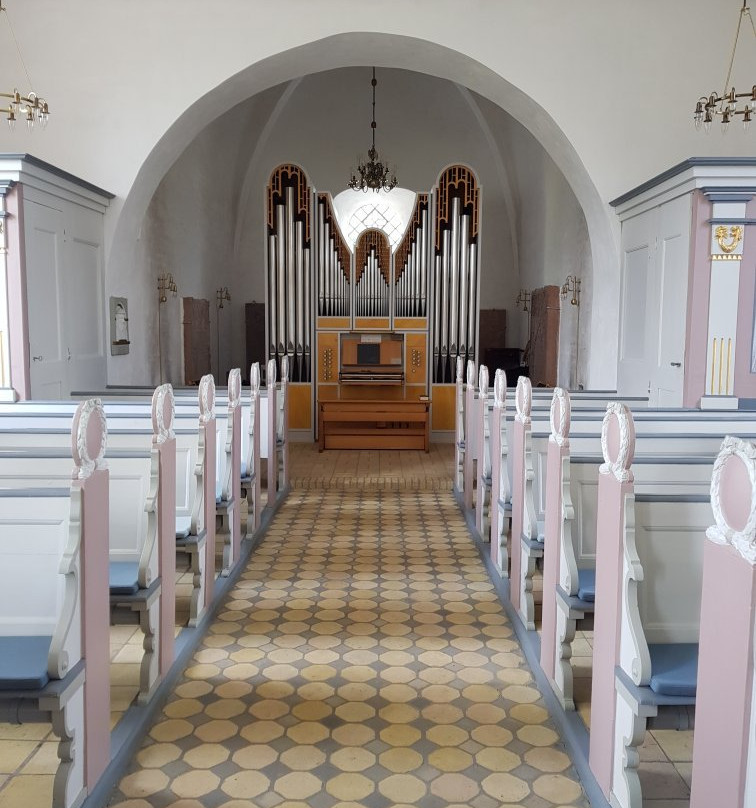 Hatting Church-霍尔森斯必去景点