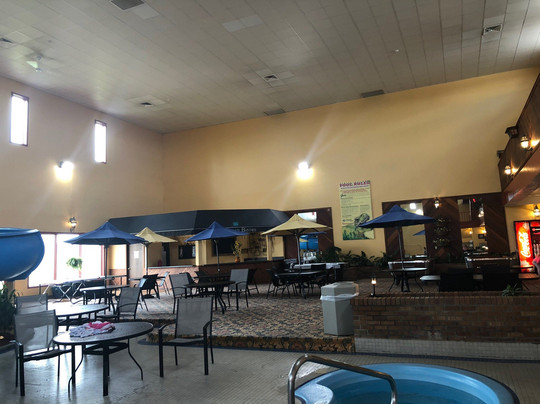 Grand Gateway Hotel主图