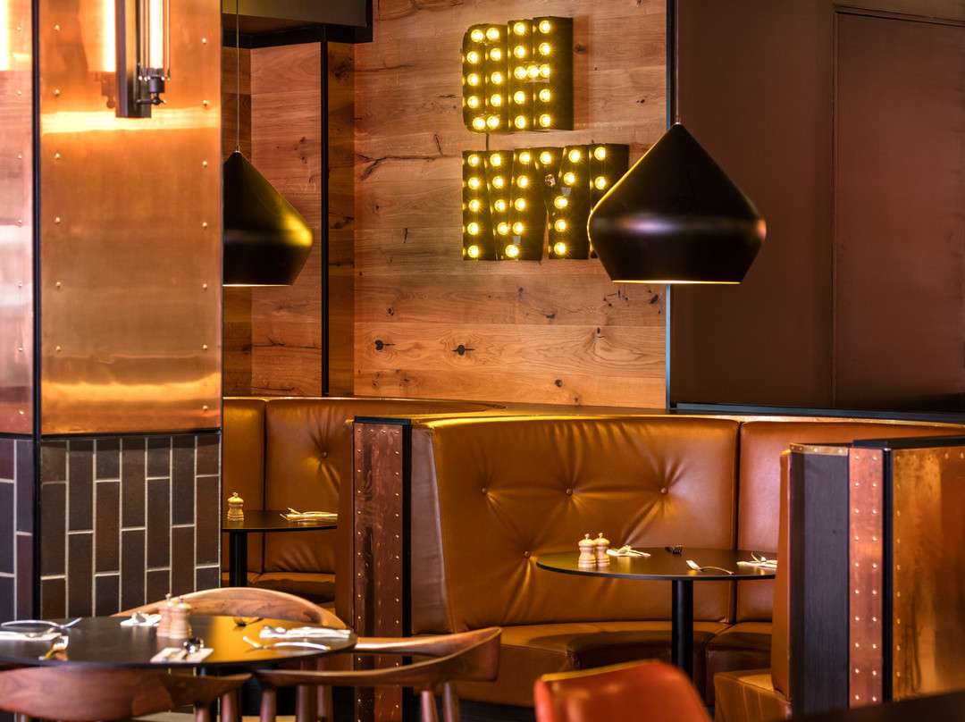 珀斯城市中心假日酒店主图