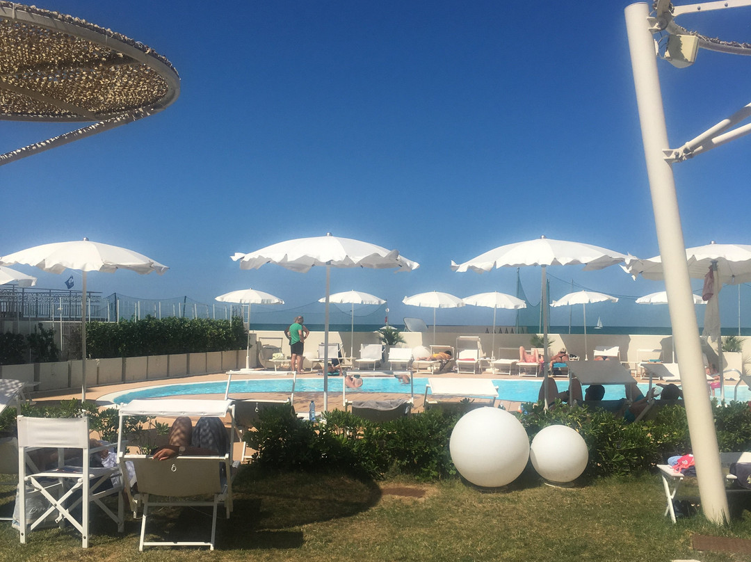 Nautilus Family Hotel主图