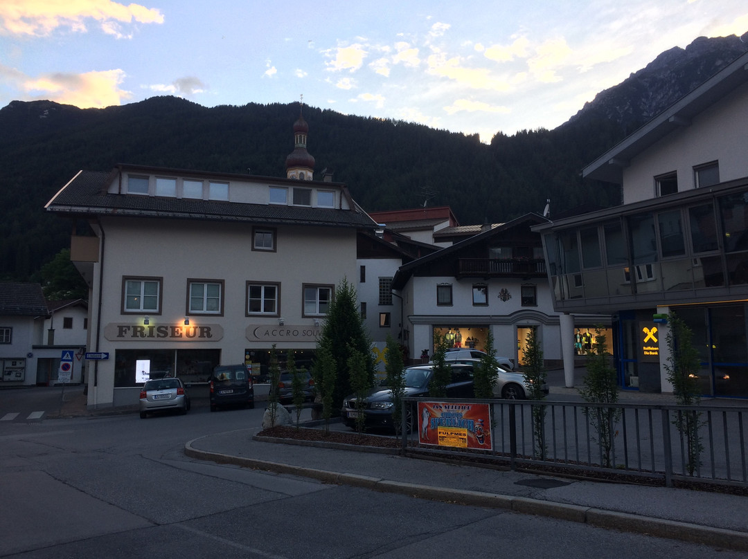 Pfarrkirche Fulpmes景点图片