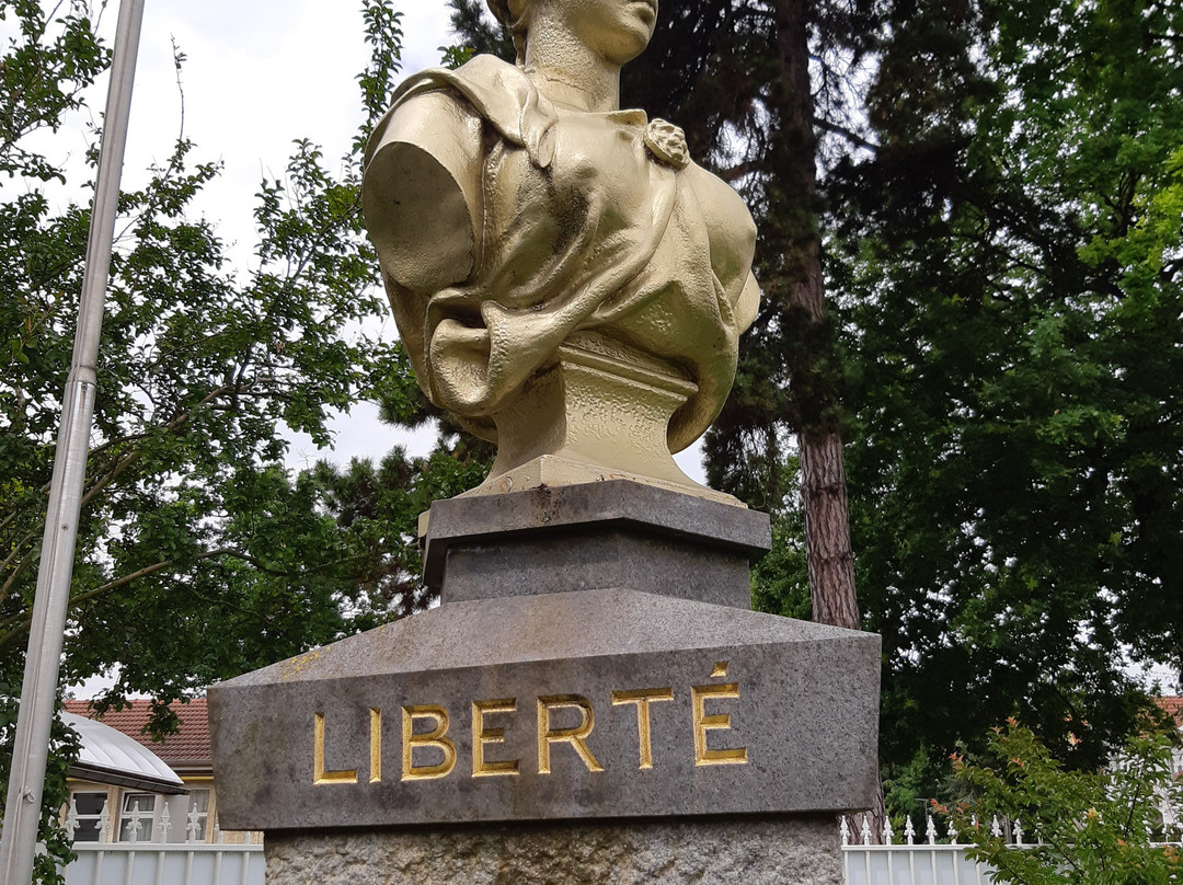 Statue de la place de la République
