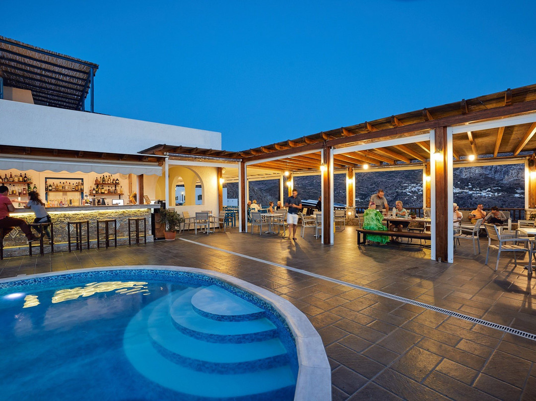 Tholaria餐馆和美食-Restaurant Vigla